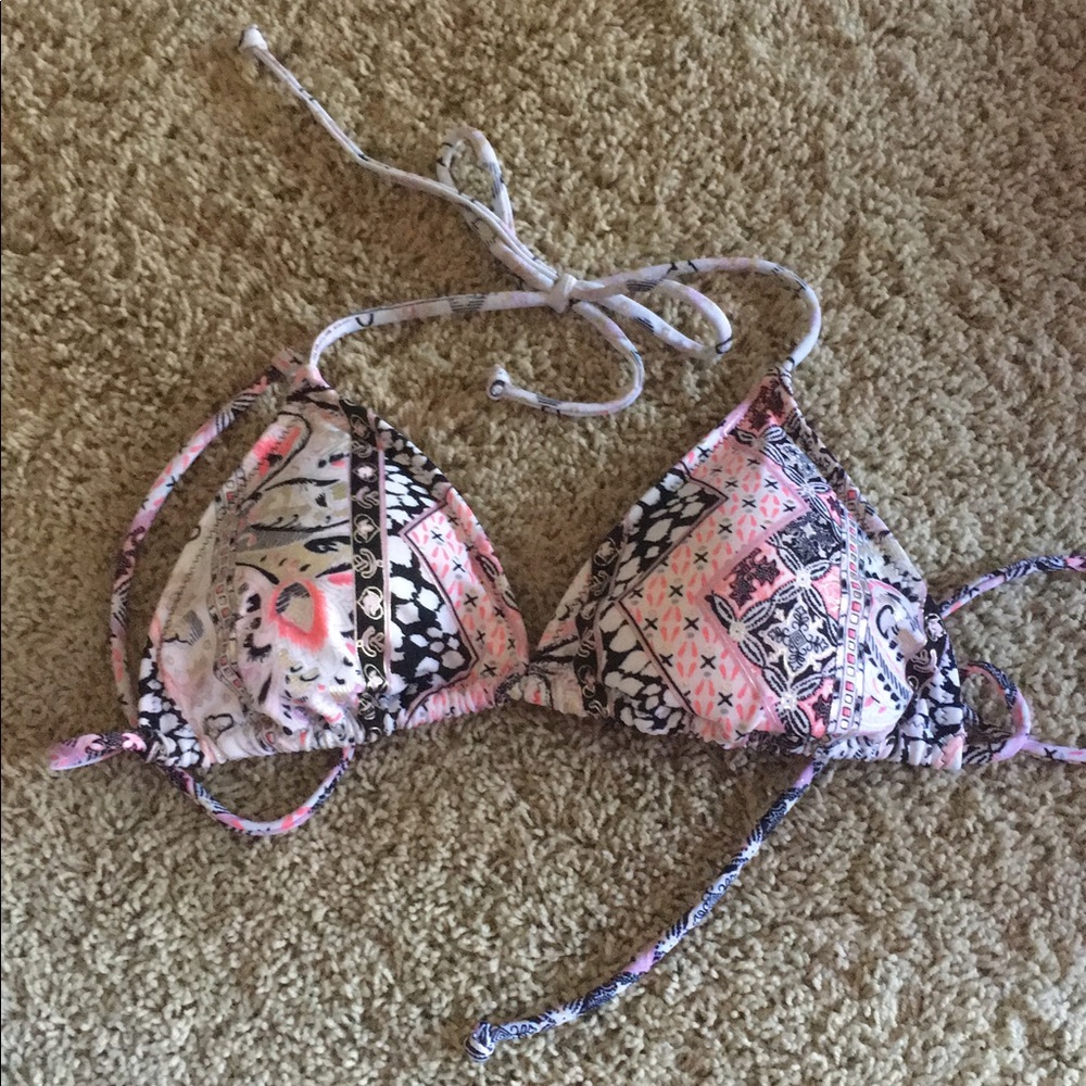 Bikini top